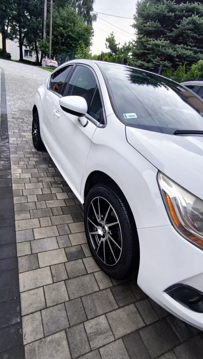 Sprzedam Citroen DS4