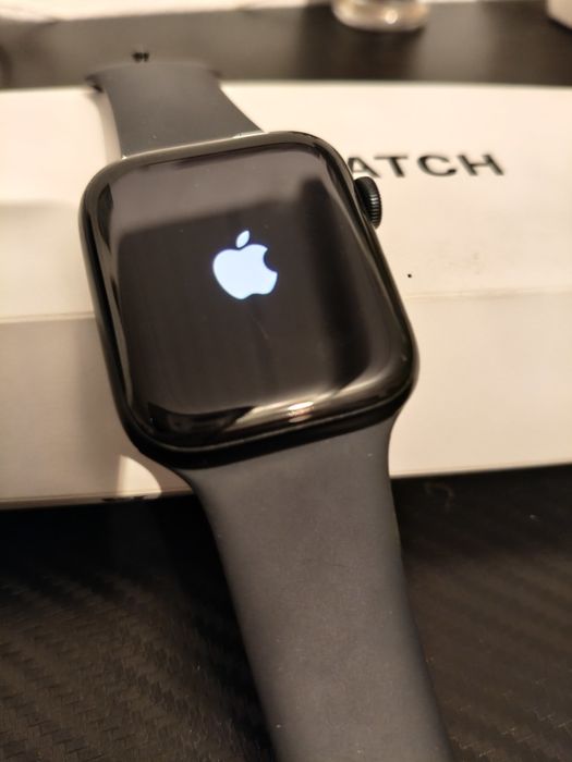 Apple watch SE 44mm GPS