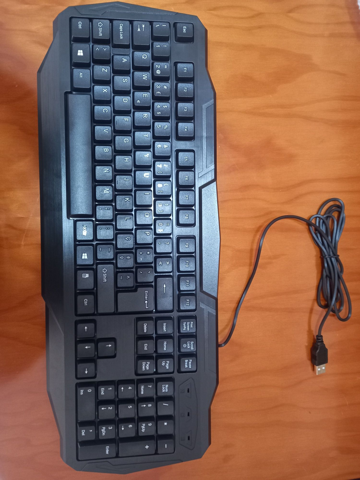 Teclado de pc novo sem rato