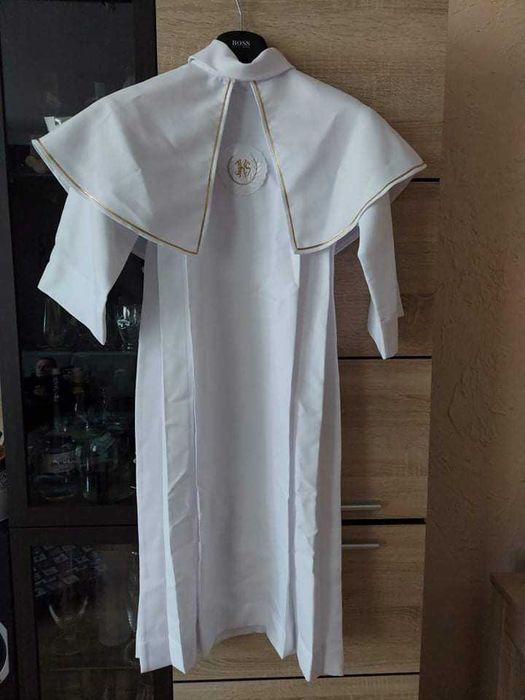 Sprzedam albe dziewczęcą