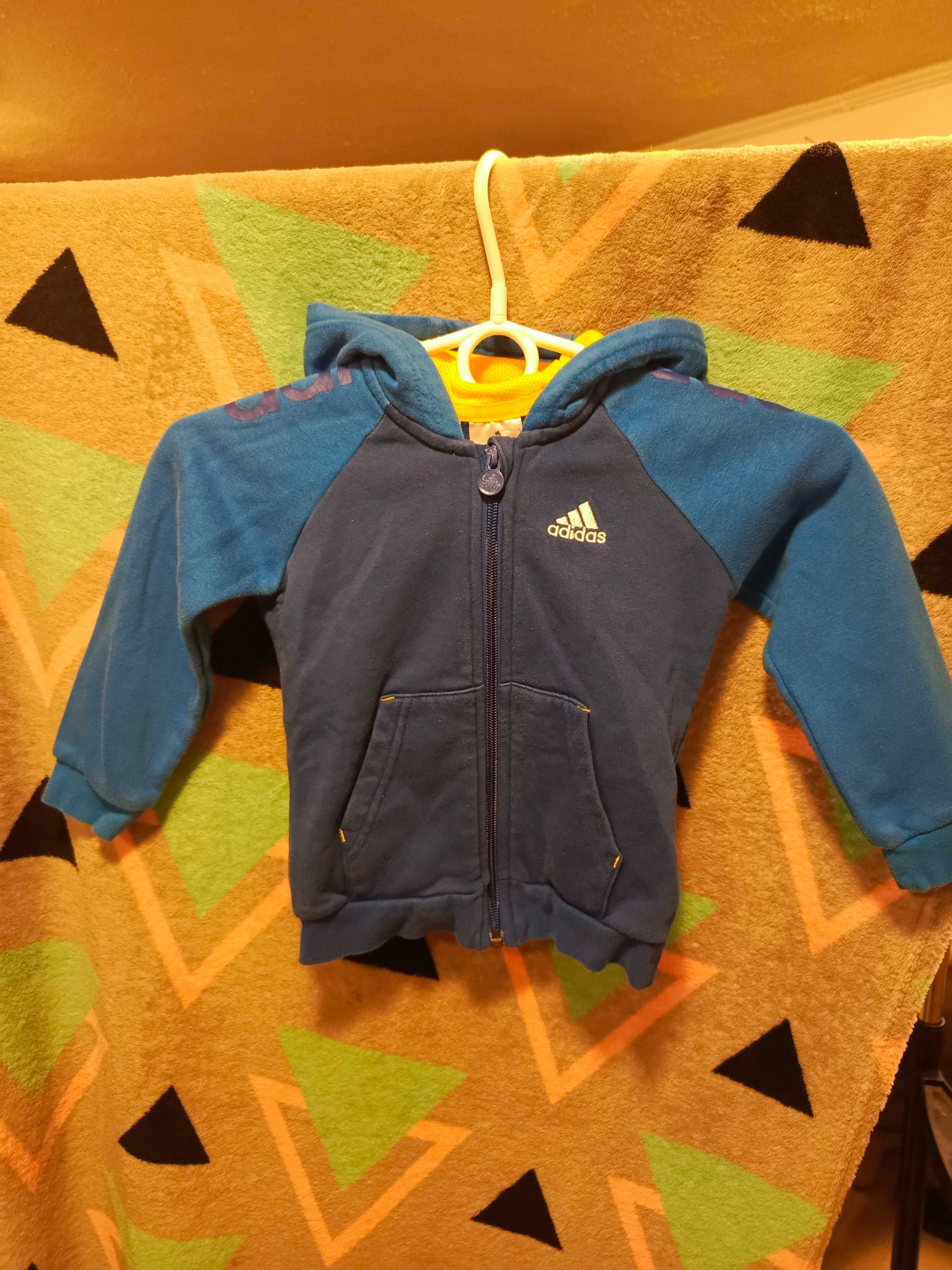 Bluza adidas dla chłopca w rozmiarze 92