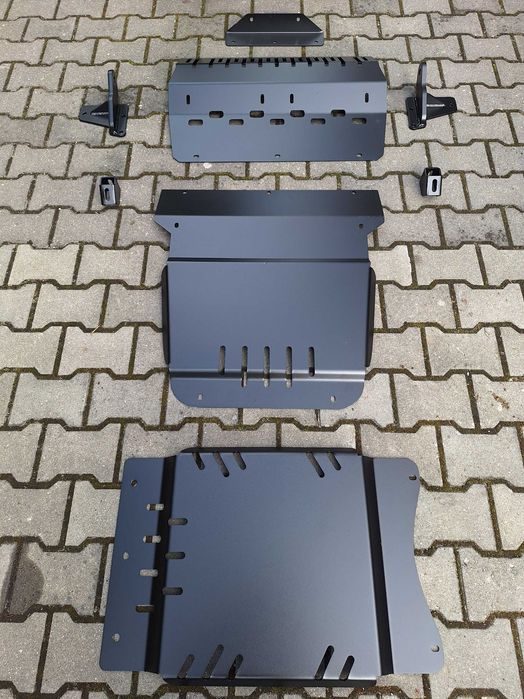 osłona płyta stalowa pod silnik podwozia Jeep Grand Cherokee WH 30 CRD