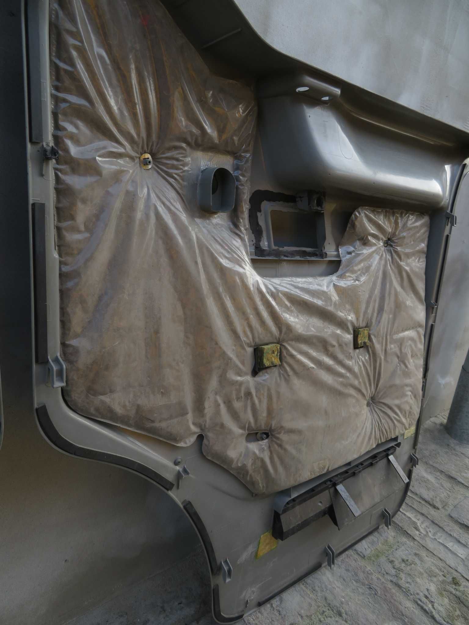 Дверні карти VW T4
