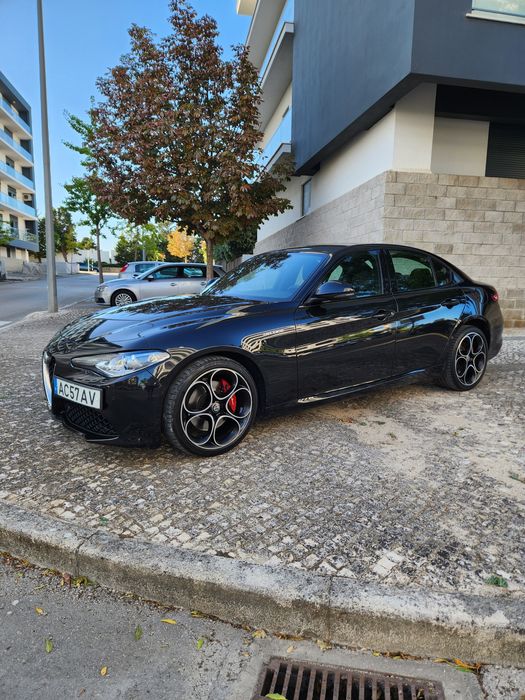 Alfa Romeo Giulia Q4 motor 2.2 210cv ano 2020 apenas 80.000 km naciona