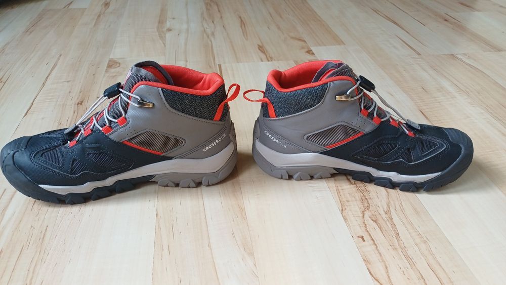 Buty turystyczne Quechua Crossrock Mid wodoodporne roz 35