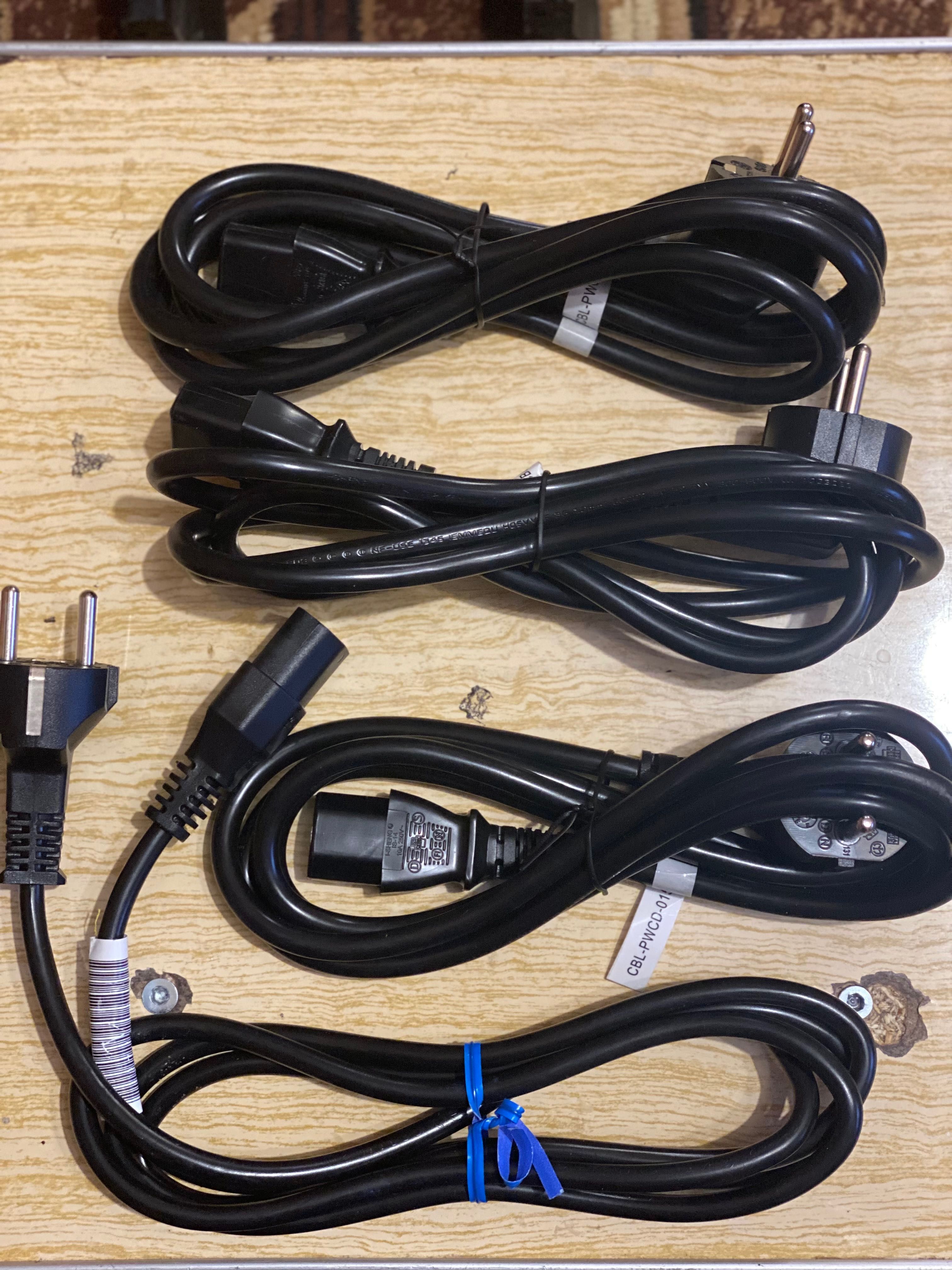 Кабель до ПК 220/VGA/LAN rg45