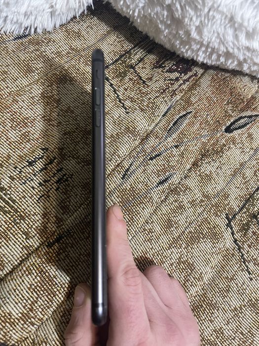 Продам iPhone 8 Plus 256gb necerlock