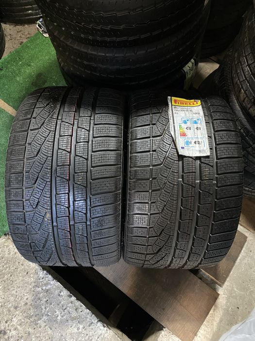 295/30 R19 Xl Pirelli Sottozero НОВАЯ пара шин зимних.
