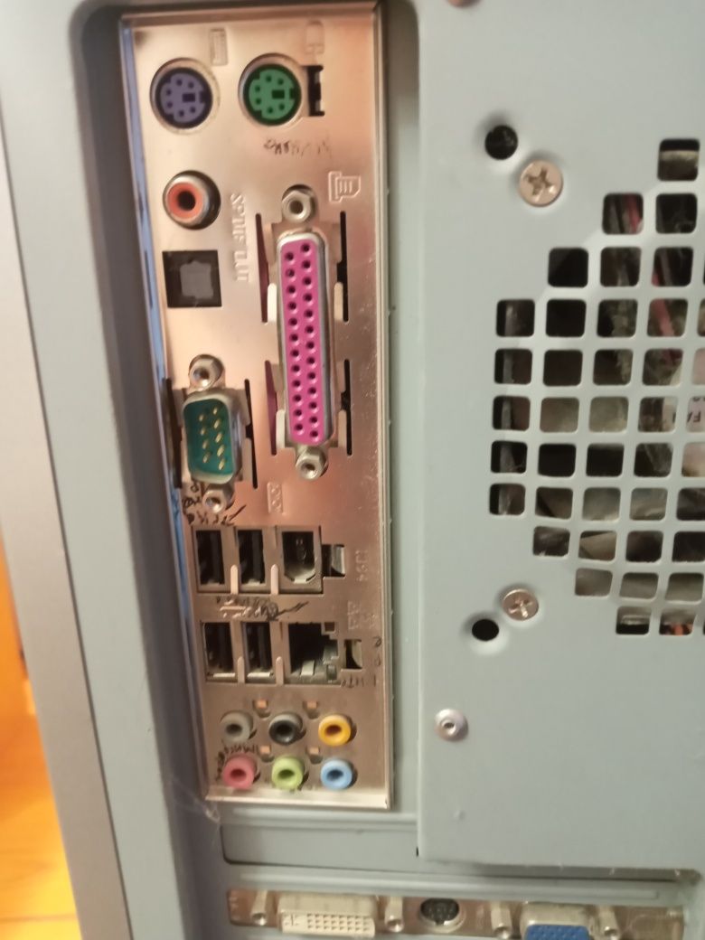 Системний блок LG