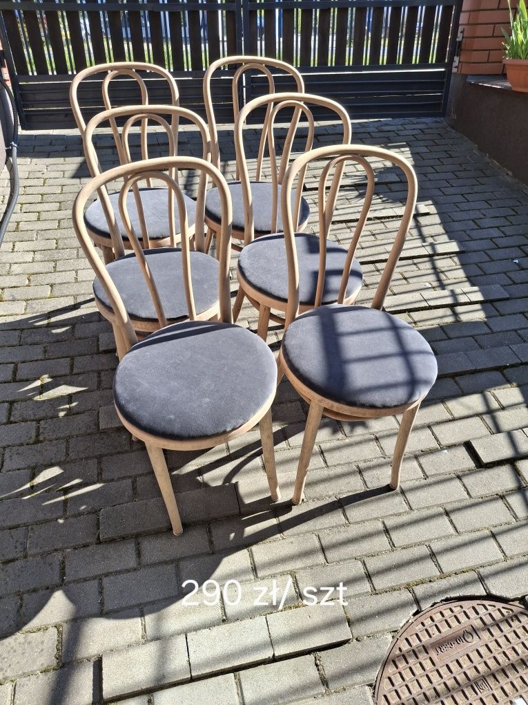 Krzesła drewniane gięte