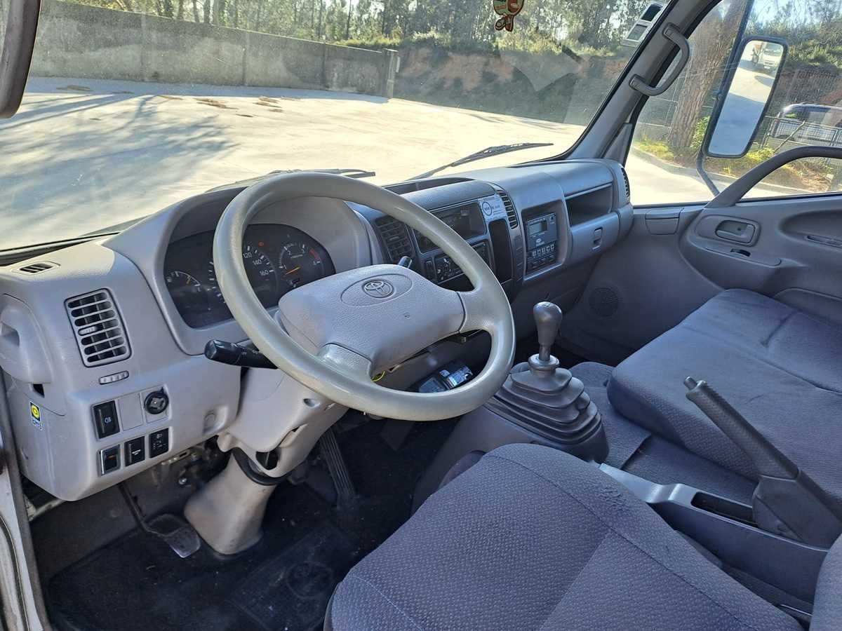 Toyota Dyna  L CS 75.38, 2007 nacional 5500€ + IVA