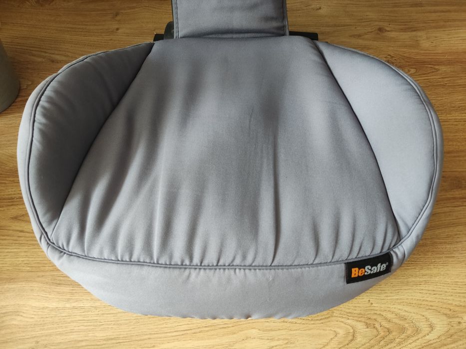 Fotelik samochodowy Besafe IZI UP X3 fix 4-12 lat, 15-36kg,szary