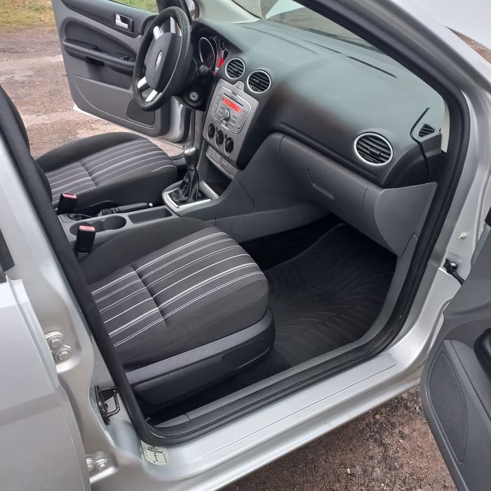 FORD FOKUS універсал