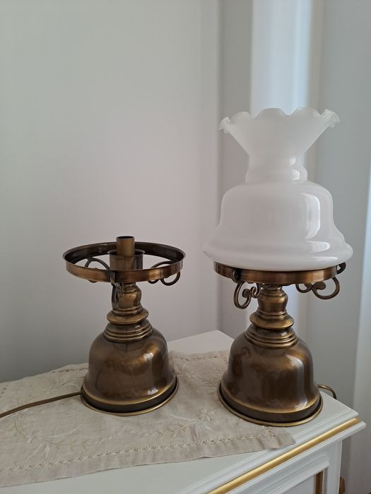 2 Candeeiros de mesa vintage