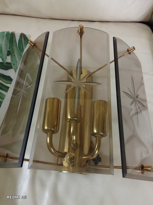 Kinkiet, mosiądz, szkło dymione kryształowe,