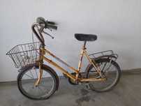 Bicicleta de criança antiga