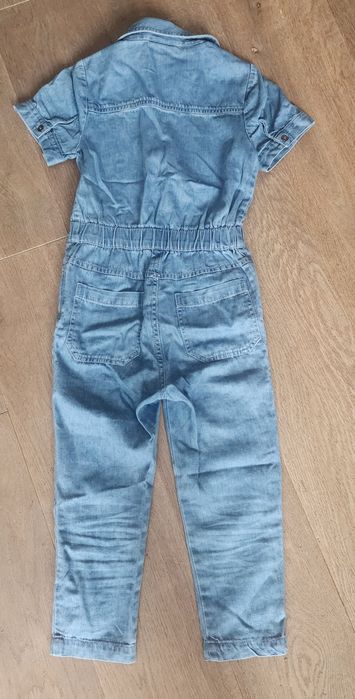 Przepiękny jeansowy kombinezon Coccodrillo. R. 110. Stan idealny