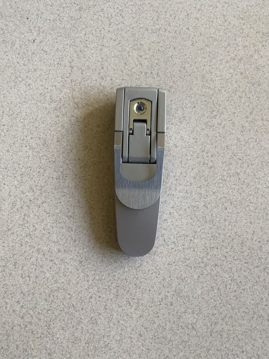 Ліхтарик кишеньковий, настільний