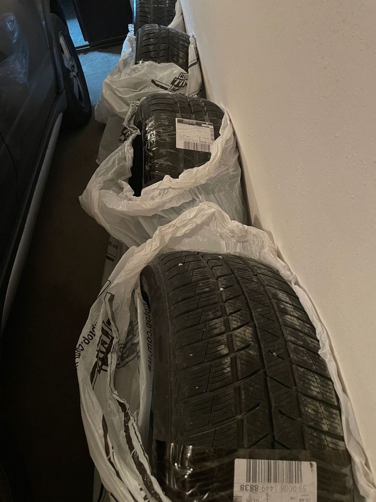 Зимняя резина Barum Polaris 235/50 R19 4 колеса