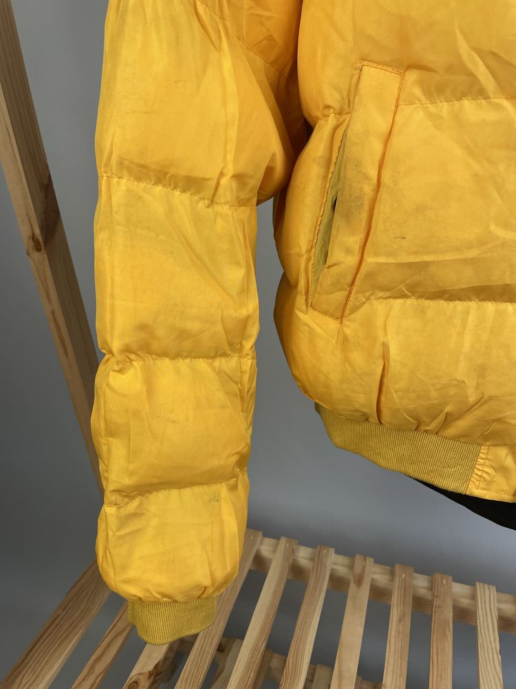 Бомбер куртка off white pivot