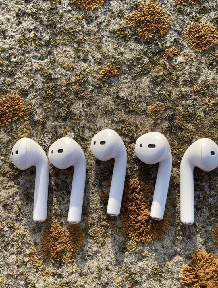 Lewa / Prawa Słuchawka AirPods 2  A2032 A2031