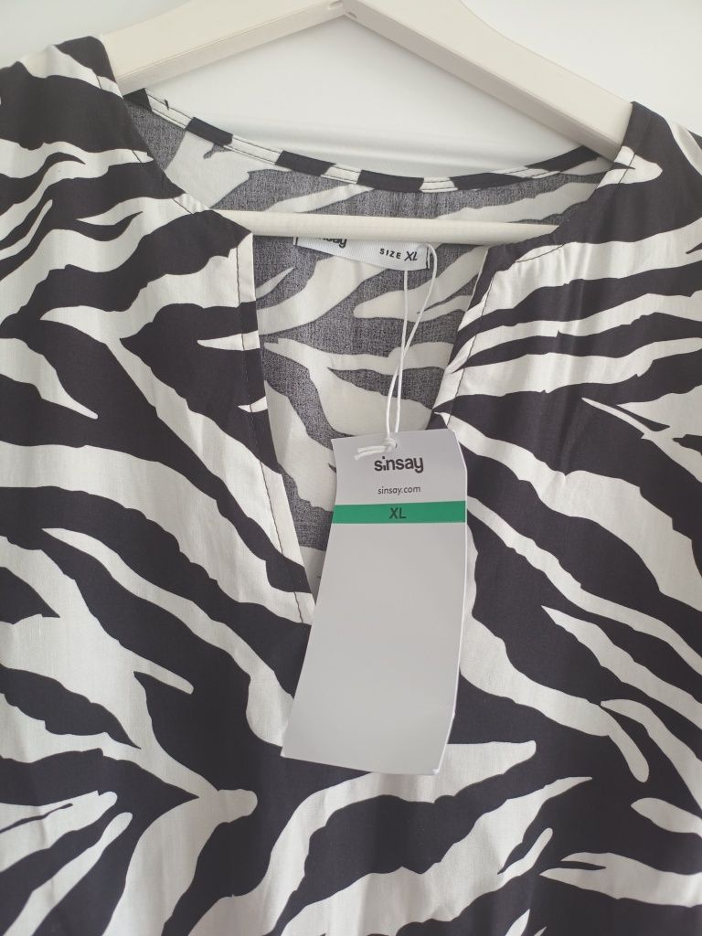 Wiskozowa sukienka zebra xl