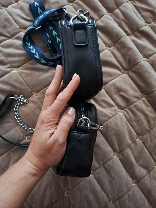 Нові чорні сумочки