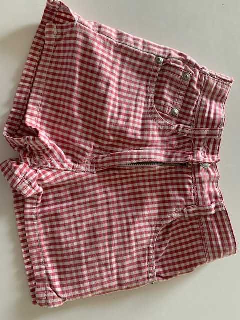 Piękne spodenki, szorty w kratkę, r. 98