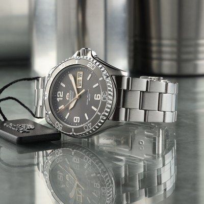 *NOVO* Orient KAMASU Automatico RA-AA0819N (Safira, 41,8 mm)