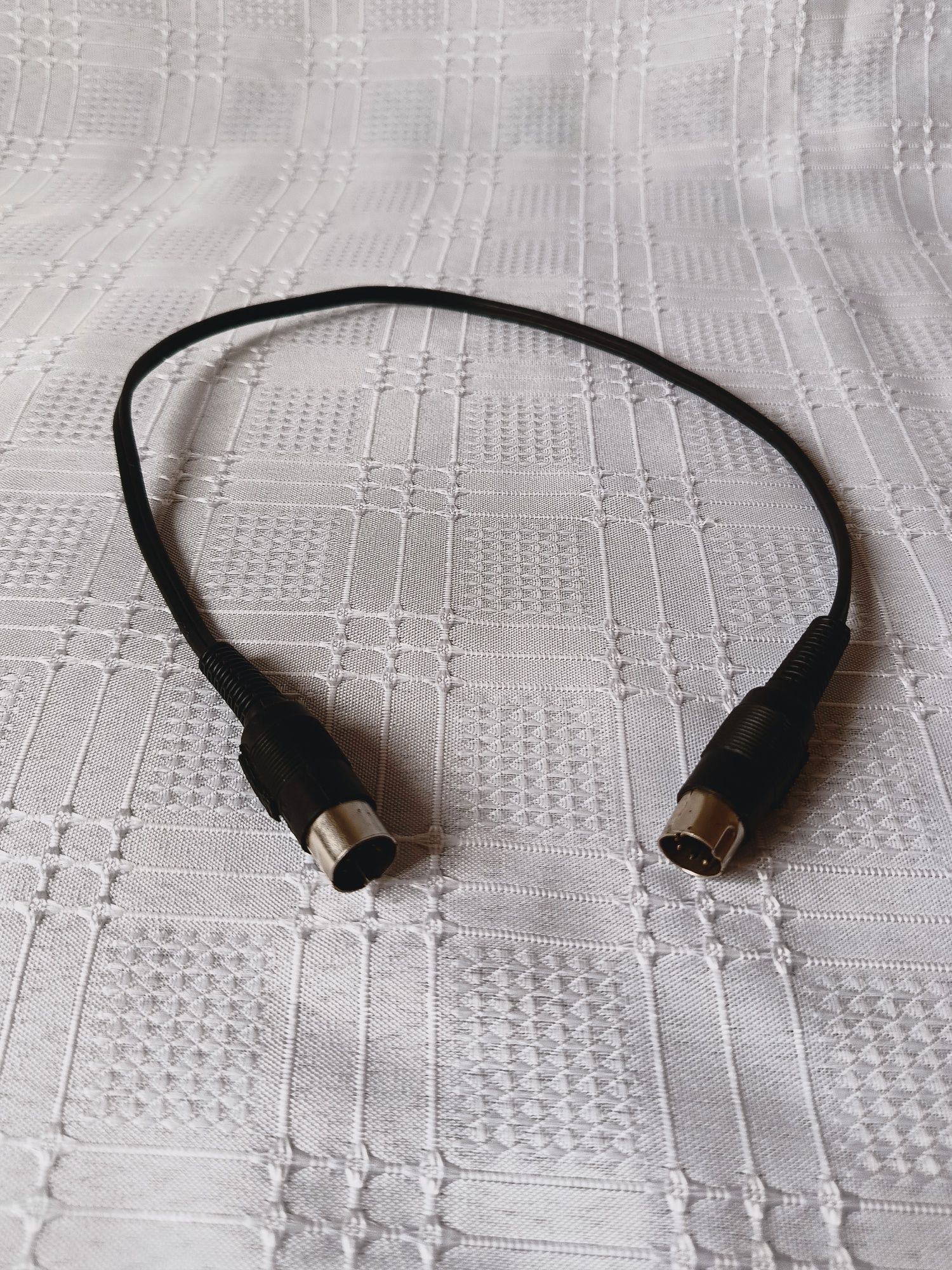 Kabel, przejściówka do sprzętu elektronicznego