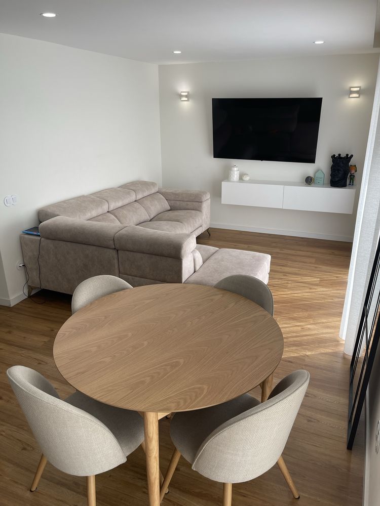Moradia T5 Bairro Norton de Matos
