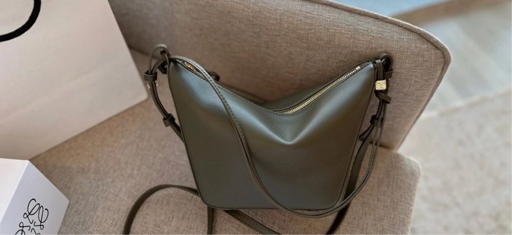 Torebka loewe hobo bag