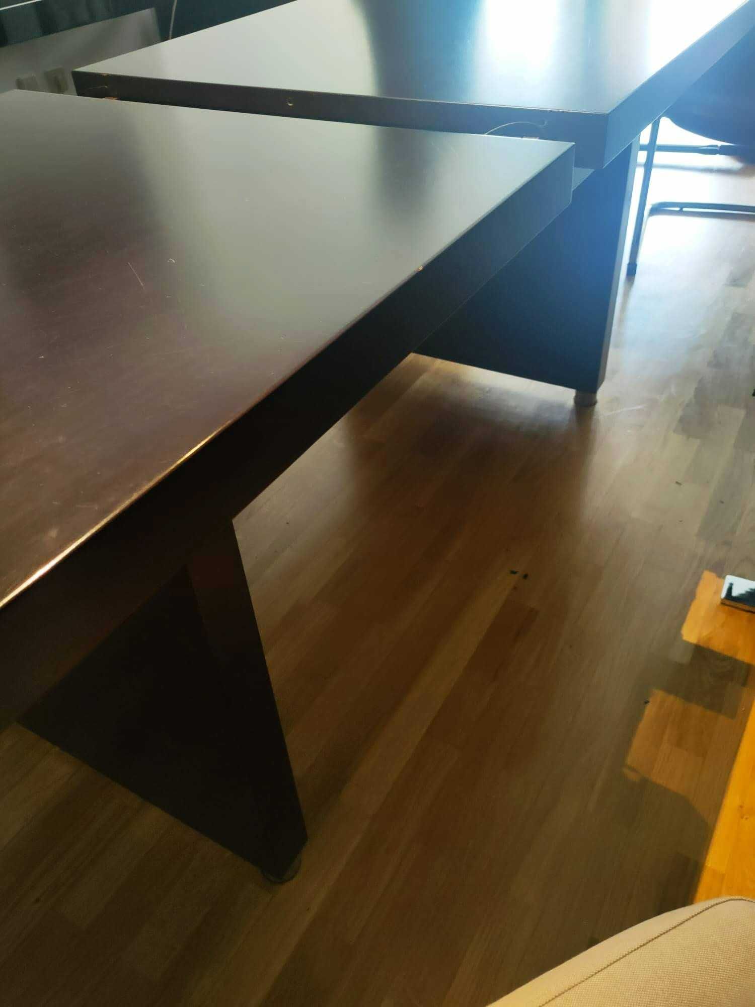 Mesa de jantar extensível