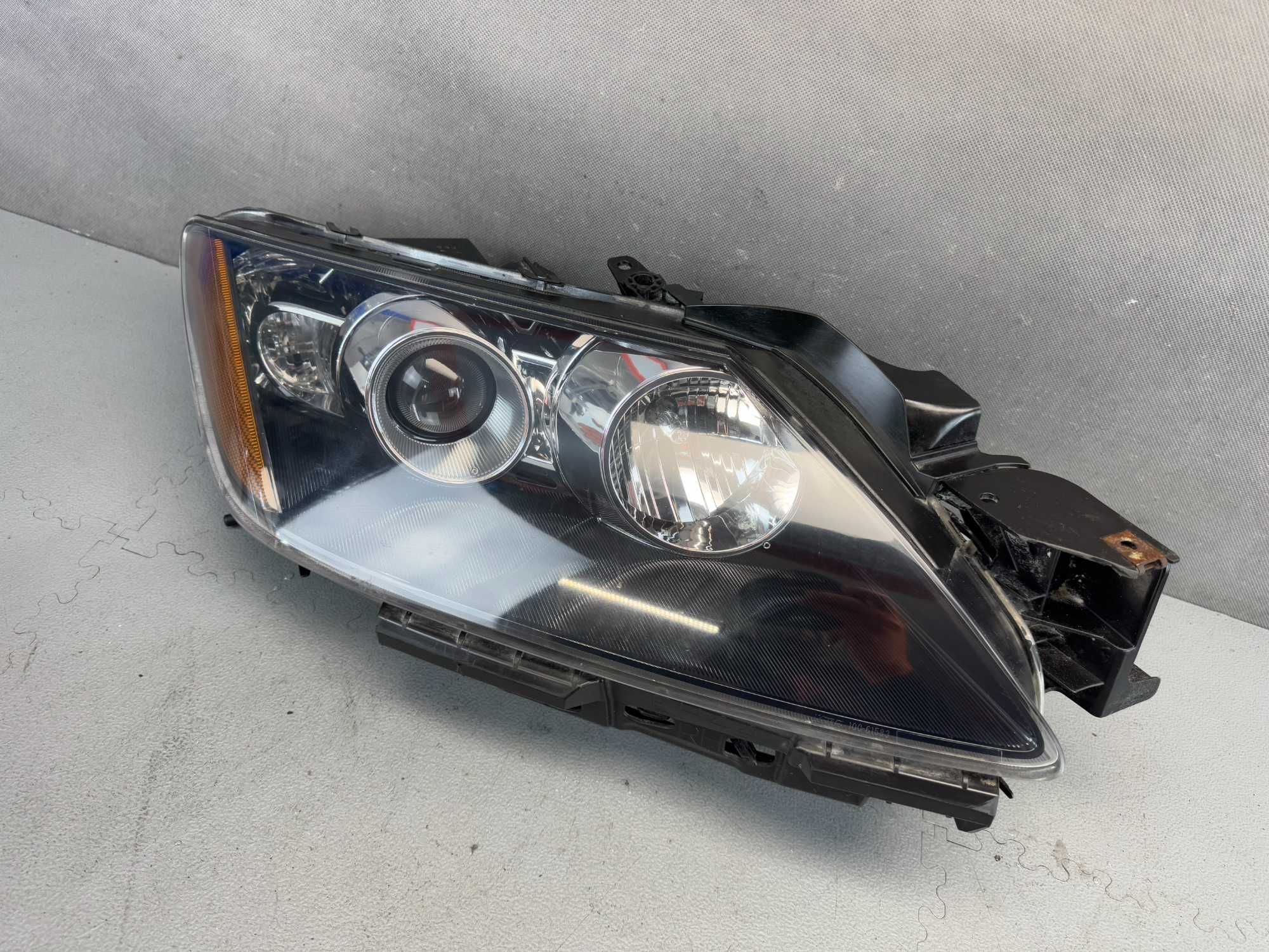 Mazda CX-7 CX7 Lampa Przednia Xenon Prawa Europa Kompletna Stan BDB