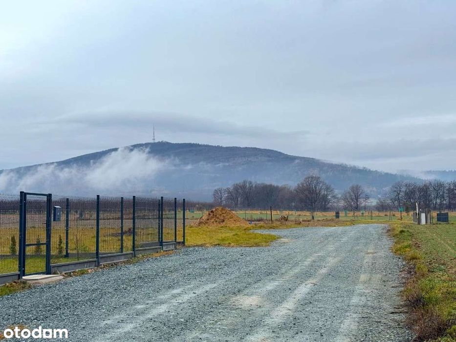 Duża działka z Pięknym Widokiem w Cichej Okolicy
