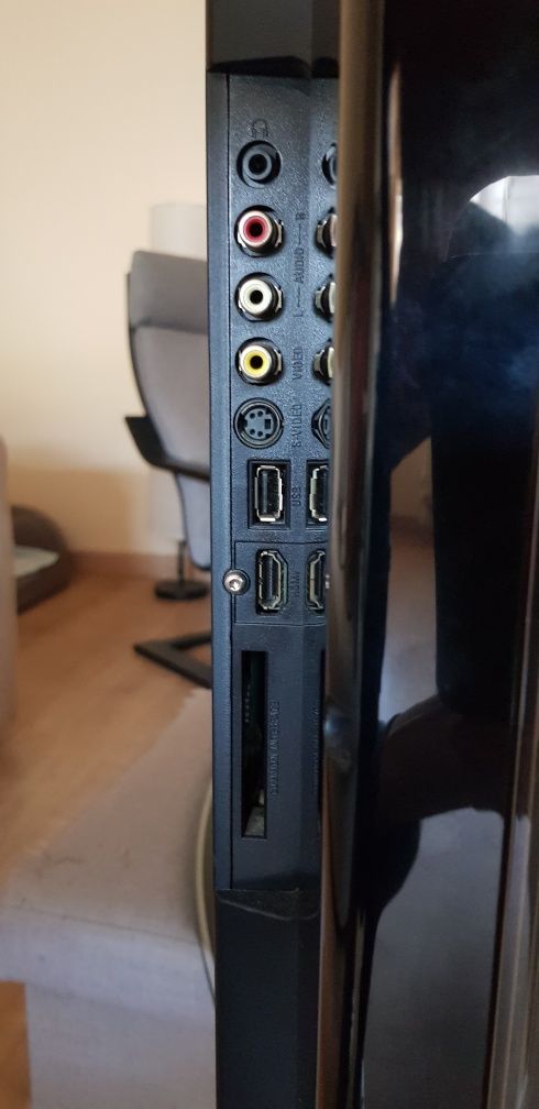 Televisão Philips 42"