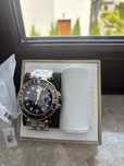 Zegarek Versace VAEK00518 oryginalny nowy