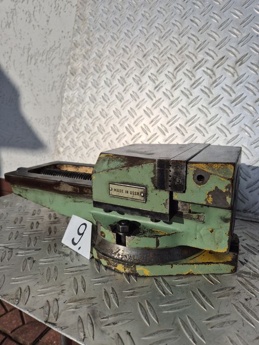Konkretne imadło maszynowe 160 mm obrotowe  okazja!