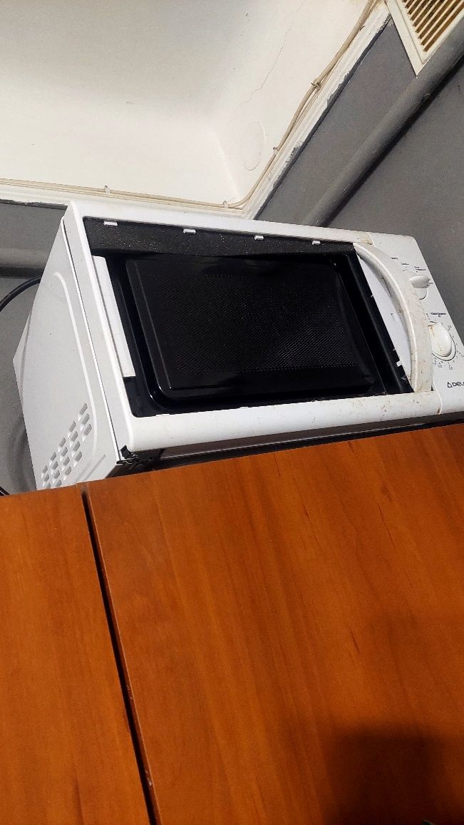 Мікрохвильова пічка мікрохвильовка електропіч