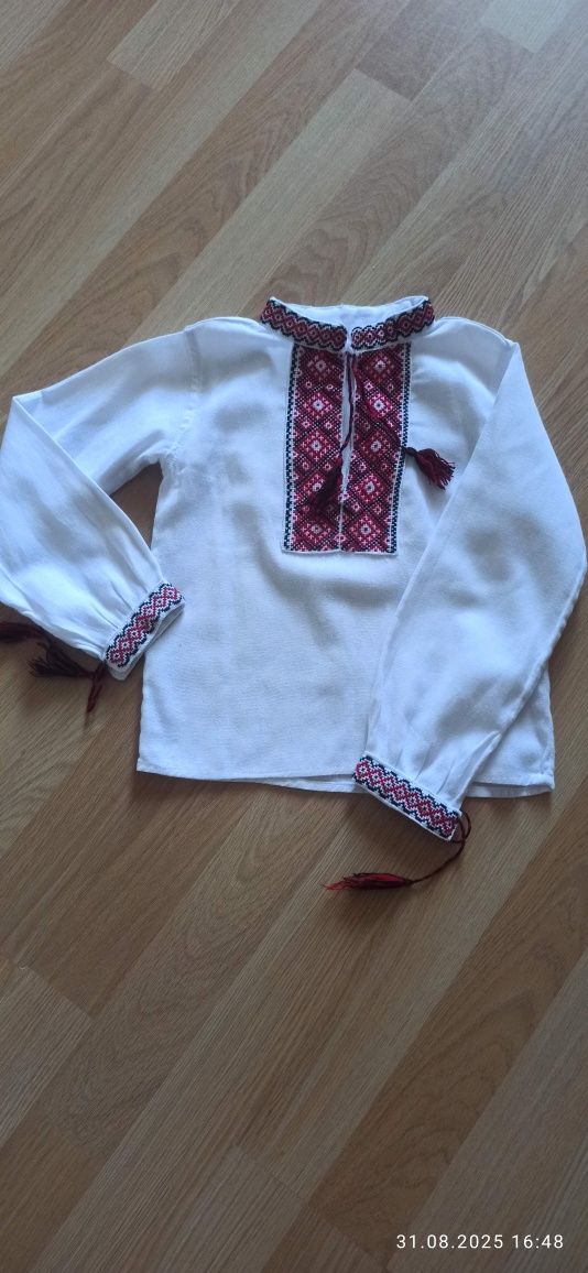 Вишиванка на хлопчика