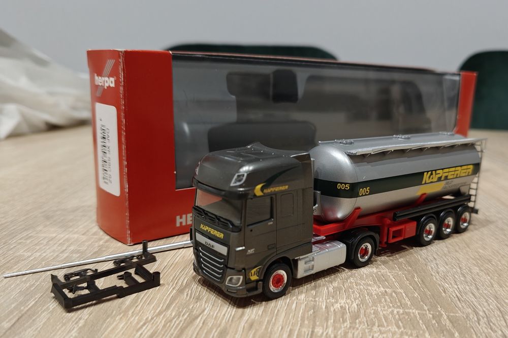 Herpa 308076 DAF XF SSC Silo SZ Anton Kapferer