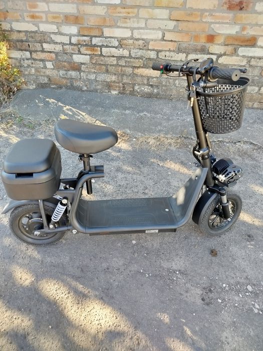 Продам електро мопед новий 17500