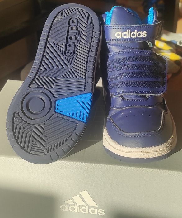 Buty chłopięce Adidas Hoops MID 3.0 rozm. 26,5