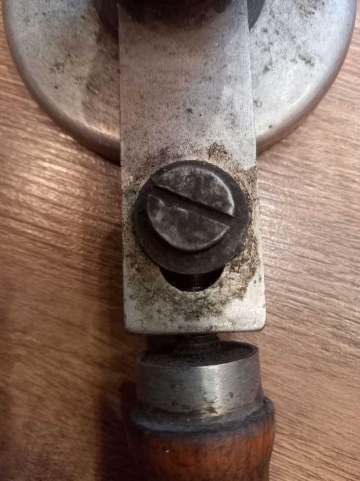 Для закатки консервации ключ