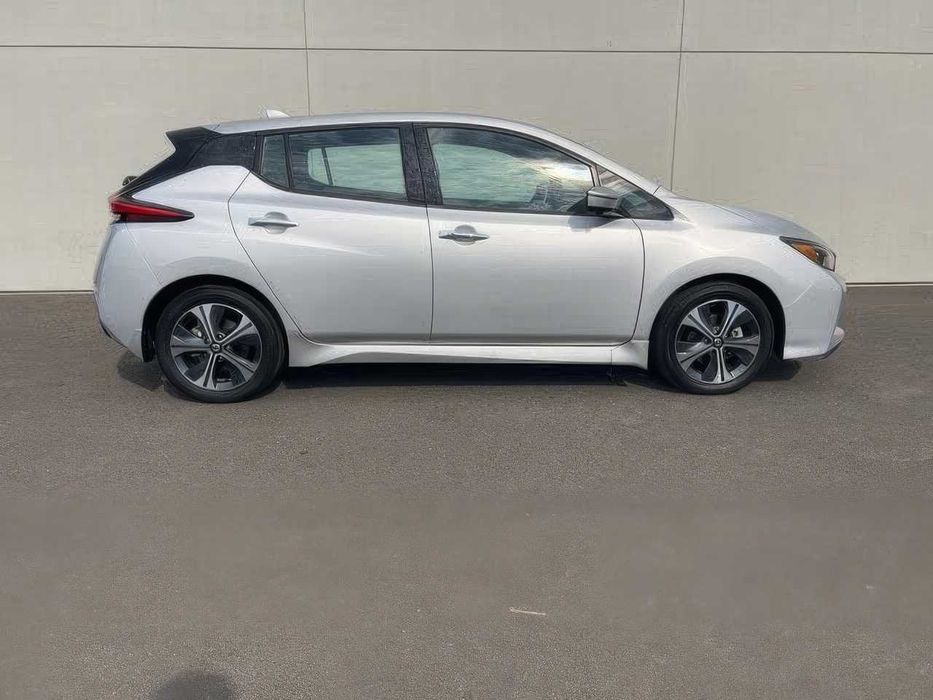 Nissan LEAF SL Plus      2020