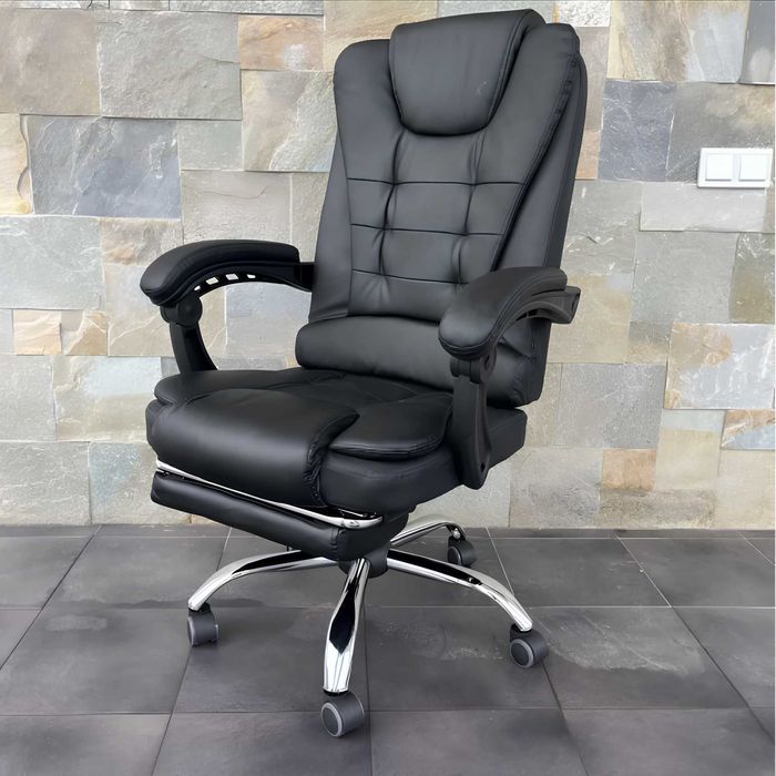 Кресло офисное компюторное с подставкой для ног крісло офісне стул