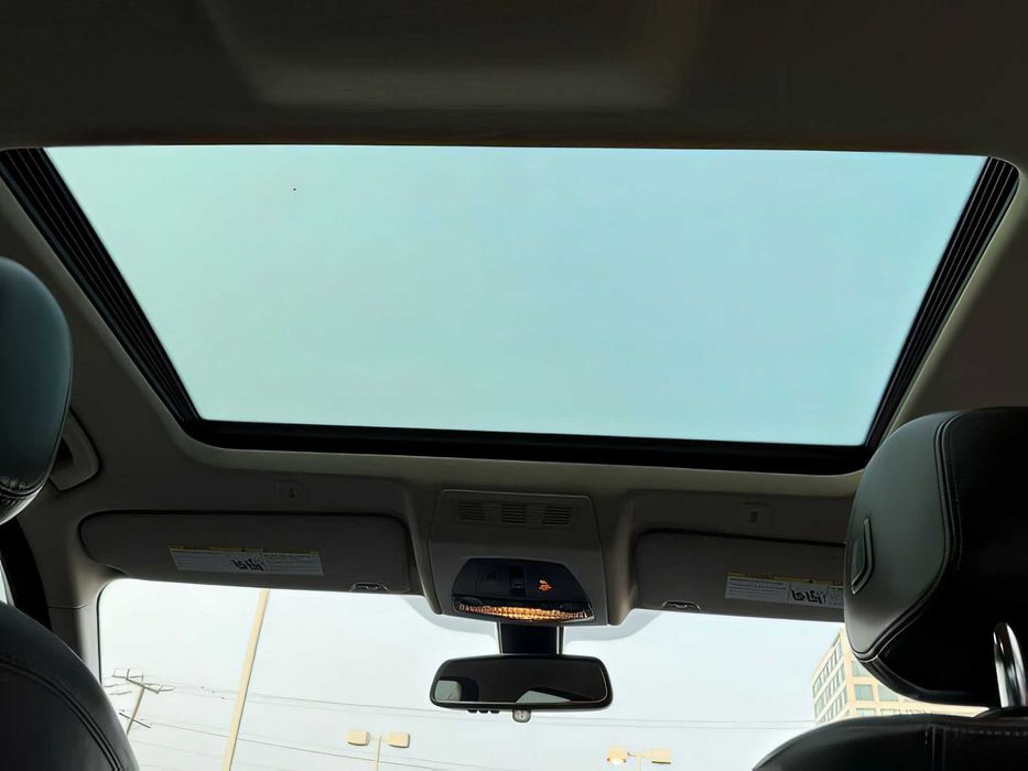 BMW 5 Series      2016