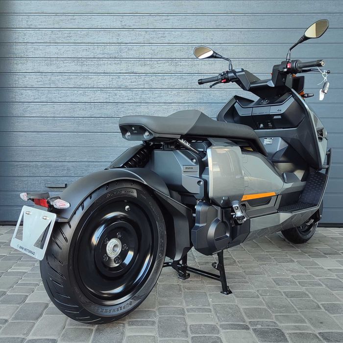 Продам електро-скутер BMW CE 04 (2186)
