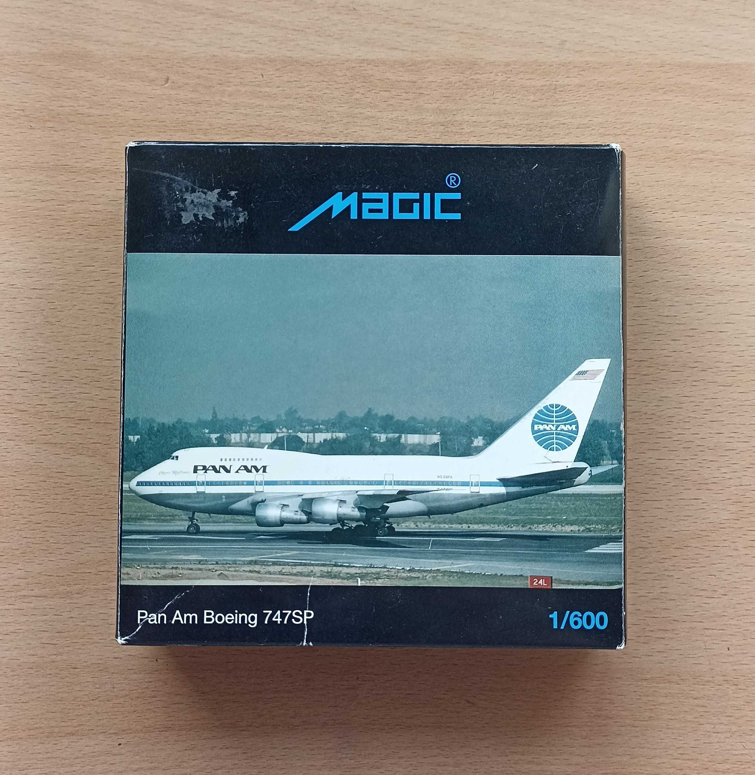 Avião em miniatura Pan Am Boeing 747SP Magic 1:600