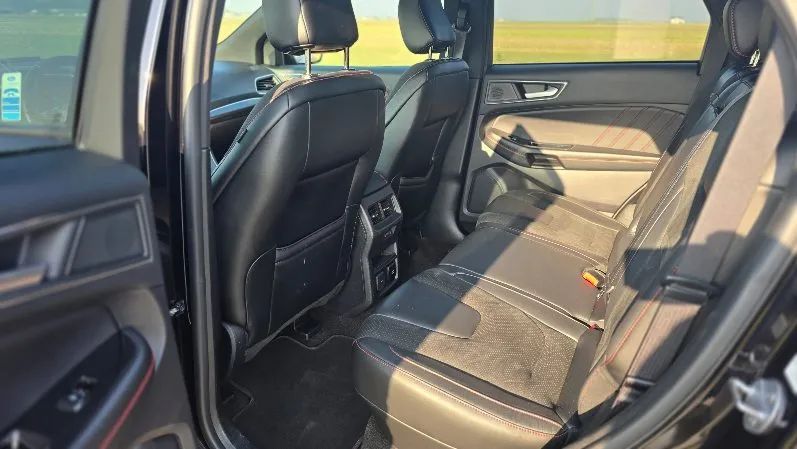 Ford Edge Ford Edge 2.0 EcoBlue Twin-Turbo 4WD ST-Line